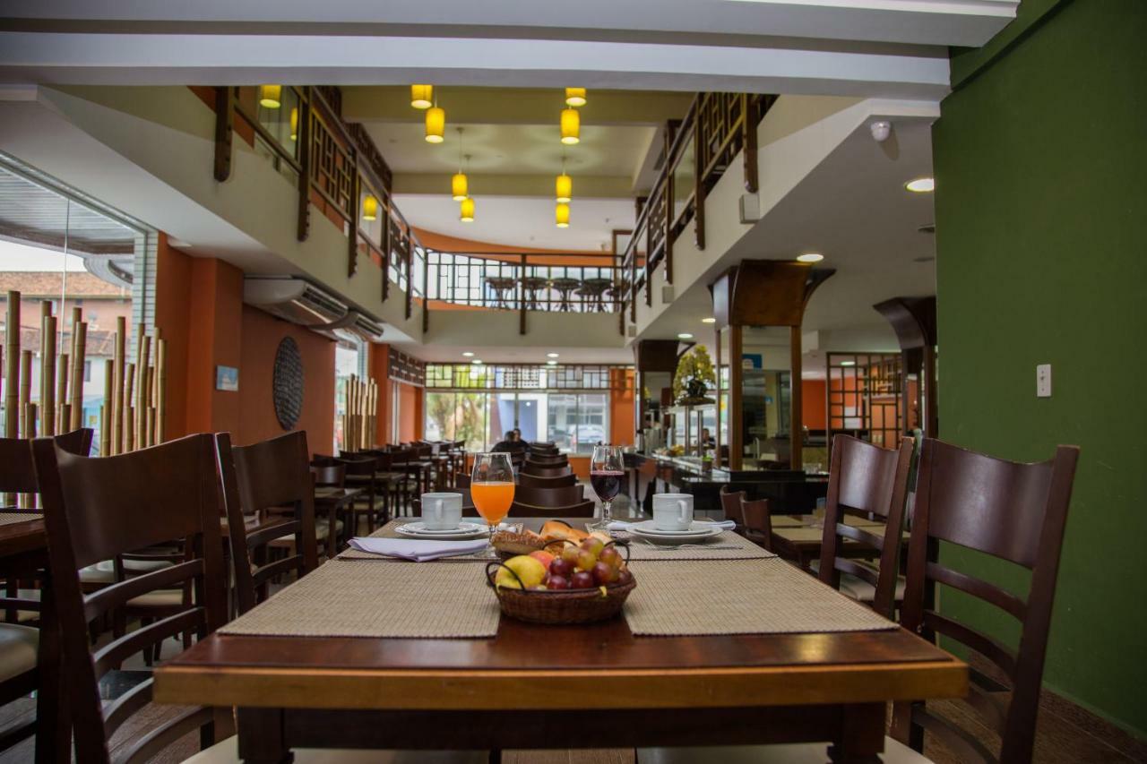 Spazio Marine Hotel - Гуаратуба Екстериор снимка